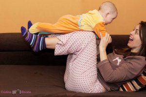 놀자! 아기가 태어난 첫 해에 할 수 있는 주간 놀이