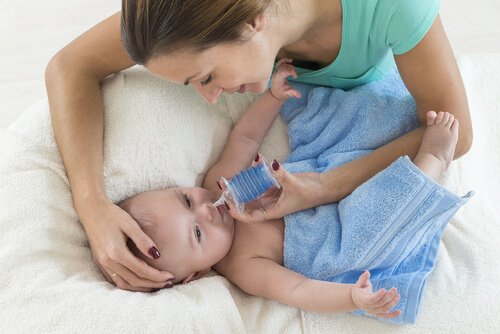 아기의 코 위생을 관리하는 방법