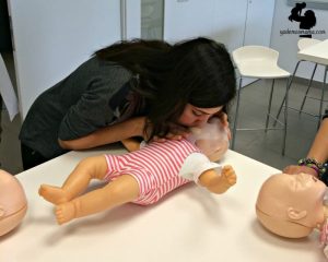 응급처치법: 갑자기 아이가 숨을 쉬지 않을 때