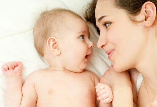 애착은 아기의 성장 발달의 핵심 요소