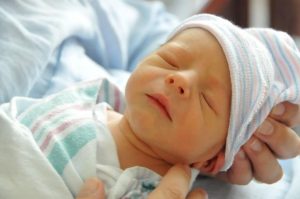 누가 제왕절개 분만이 간단하다고 하는가?