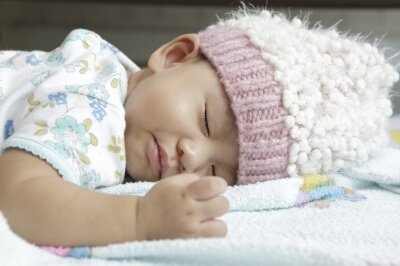 건강한 잠버릇: 생후 0~3개월 신생아의 수면