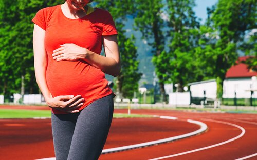 임신 중 걷기 운동: 어떤 속도로 얼만큼 걸어야 할까?