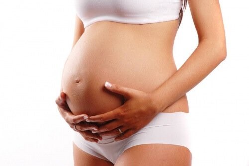 첫 임신 때의 고민: 제왕절개를 할까, 자연분만을 할까?