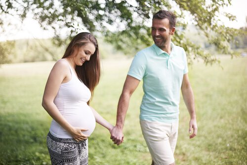 임신 중 걷기 운동: 어떤 속도로 얼만큼 걸어야 할까?