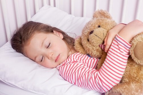 아이를 몇 초 만에 잠들게 하는 4-7-8 기법
