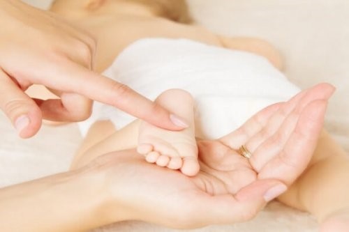 움켜잡기 반사는 무엇이며 어떻게 자극할까?