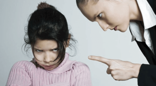 강압적인 양육법이 더 성공적인 자녀를 키운다