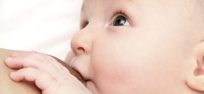 모유수유는 제왕절개 후의 통증을 완화한다