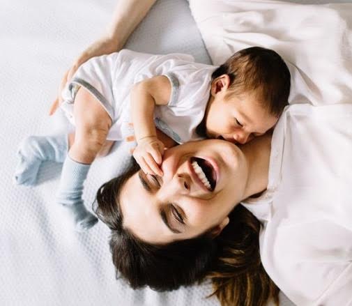 아이의 두뇌 발달을 결정짓는 애정의 중요성