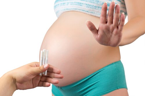 임신으로 인한 기쁨과 희생 10가지