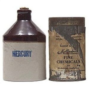 인류 역사상 가장 특이한 피임약 10가지