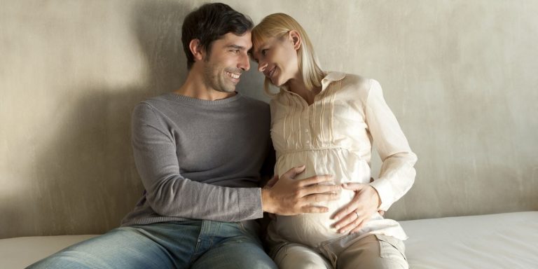 쿠바드 증후군: 남자도 임신부와 증상을 공유할 수 있다