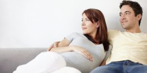 쿠바드 증후군: 남자도 임신부와 증상을 공유할 수 있다