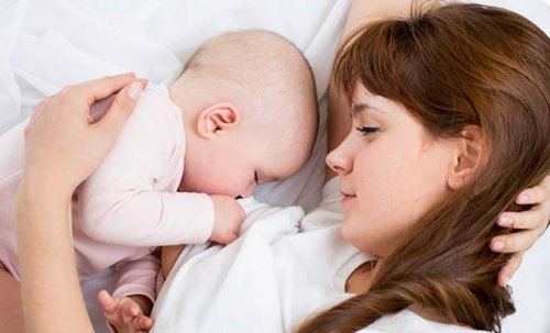 모유수유 기간을 행복하게 보내는 방법