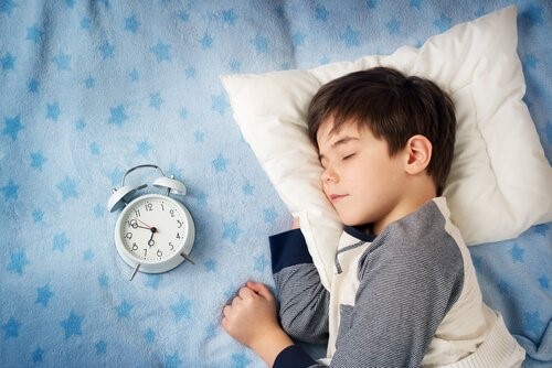 늦게 자는 아이는 더 많은 장애를 앓는다