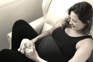 자궁경부 무력증의 위험 요인, 결과 및 치료법