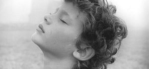 심호흡은 아이가 자신의 감정을 통제하게 해준다