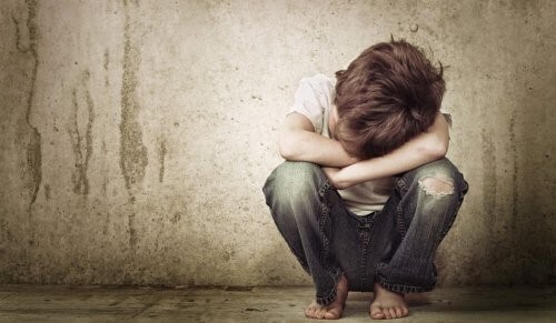 정서적 방임은 아이를 자기주장 못하는 어른으로 만든다