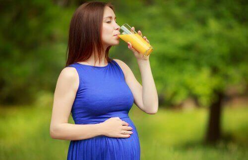 임신부의 여름철을 위한 7가지 팁