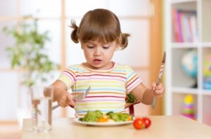 아이에게 식사 예절을 가르쳐야 하는 이유