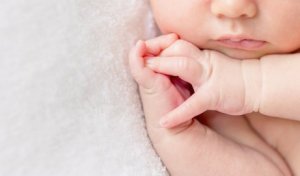 신생아의 피부를 관리하는 방법