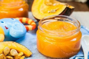 아기 음식을 보관하는 것이 좋은 생각일까?