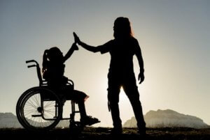 특별한 도움이 필요한 형제자매와 함께 지내기