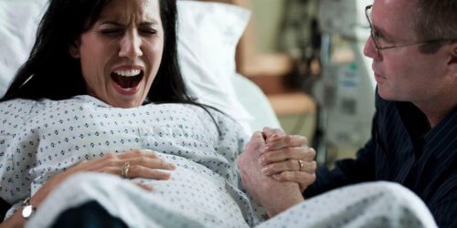 출산 중 아기들은 무엇을 느낄까?