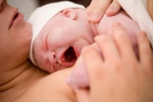 출산 중 아기는 무엇을 느낄까?