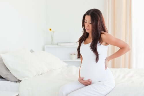 자궁근종이 임신에 미치는 부정적인 영향은 무엇일까?