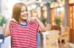 긍정적 자질을 담은 배낭 만들기