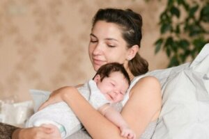 아기와 교감을 더욱 향상시킬 수 있는 방법 5가지