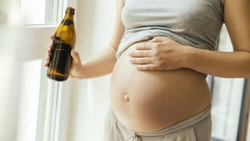 알코올이 태아에게 미치는 영향