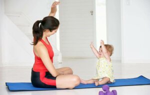 아기를 위한 요가의 4가지 이점