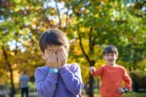 괴롭힘을 극복하는 8가지 팁